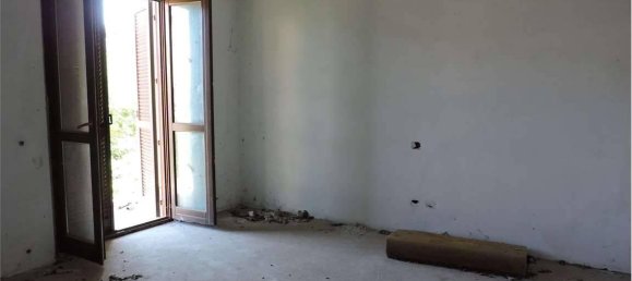 5 rooms House in Umbertide, Italy No. 20290 22