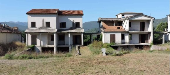 5 rooms House in Umbertide, Italy No. 20290 35