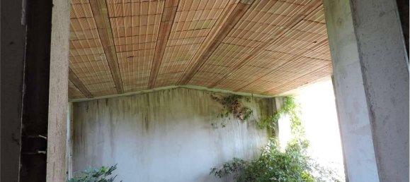 5 rooms House in Umbertide, Italy No. 20290 14