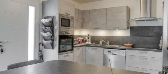 3 chambres Appartement à Villars-les-Dombes, France No. 314815 6