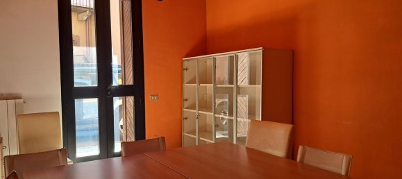 Gewerbliche Immobilie in Monza, Italy 125m², Nr. 10906 15