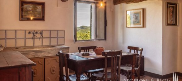 4 bedrooms House in Asciano, Italy No. 57199 16