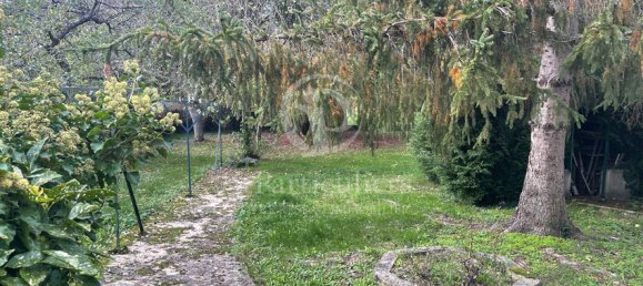 3 bedrooms House in Valencay, France No. 102846 3