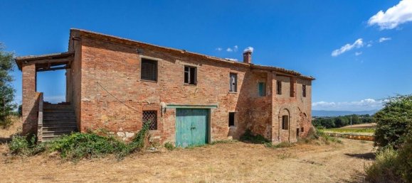 10 rooms House in Castiglione del Lago, Italy No. 58041 14