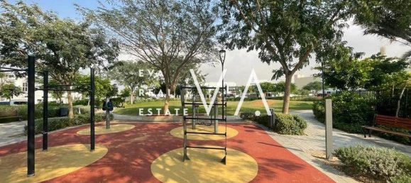 Moradia em banda T3 em Dubai, UAE N.º 102986 10