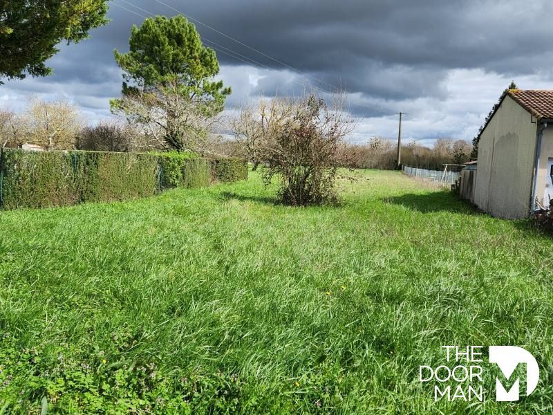 Земельный участок в Коломбье, Франция № 111129