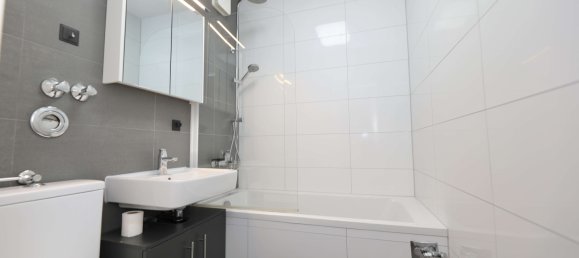 1 chambre Appartement à Mitte, Germany No. 221247 3