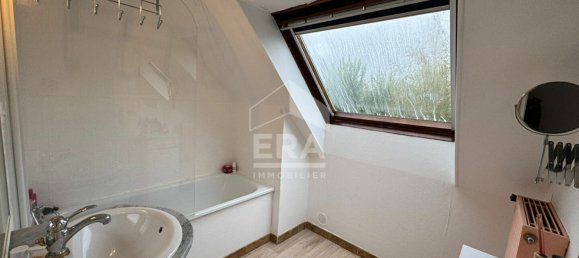 4 bedrooms House in Janville-en-Beauce, France No. 242386 10