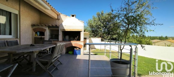 3 bedrooms Villa in Castelnau-de-Guers, France No. 198127 16