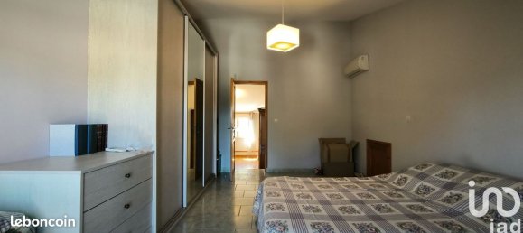 3 bedrooms Villa in Castelnau-de-Guers, France No. 198127 11