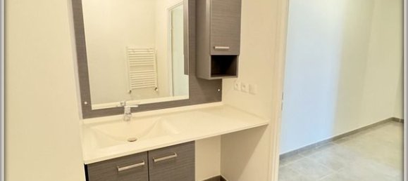 2 Schlafzimmer Wohnung in Drancy, France, Nr. 334109 12