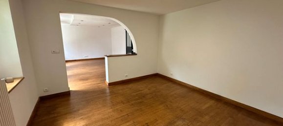 4 Schlafzimmer Haus in Grand-Charmont, France, Nr. 307581 3