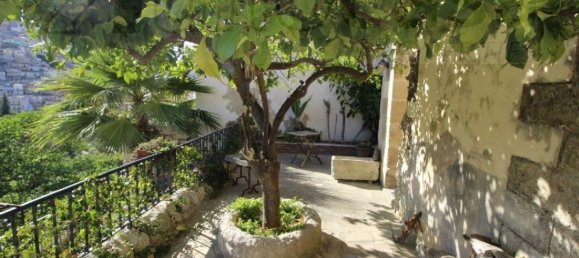 9 bedrooms House in Ragusa, Italy No. 360798 2