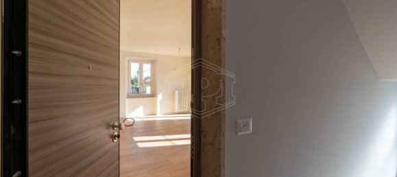 2 Schlafzimmer Wohnung in Pianezza, Italy, Nr. 157002 5