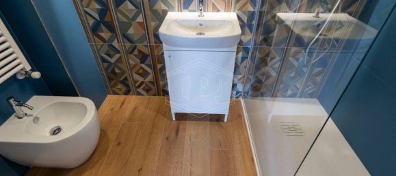 2 Schlafzimmer Wohnung in Pianezza, Italy, Nr. 157002 36