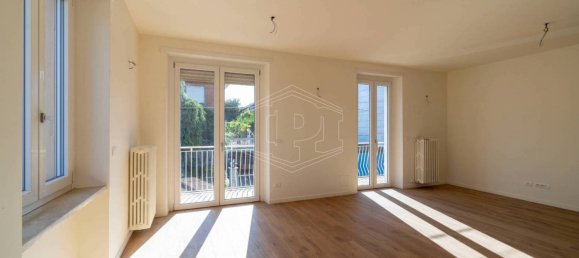 2 Schlafzimmer Wohnung in Pianezza, Italy, Nr. 157002 9