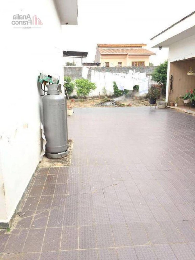 4 bedrooms House in Sao Paulo, Brazil No. 439021