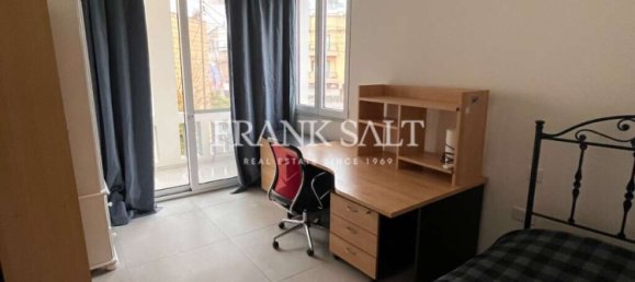 3 bedrooms Villa in Attard, Malta No. 11483 5