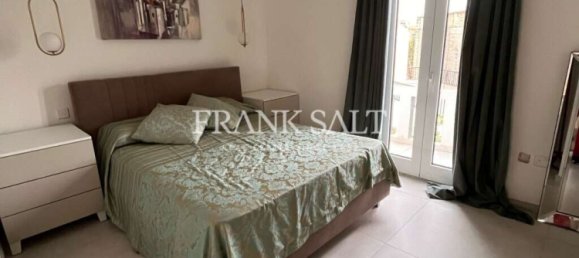 3 bedrooms Villa in Attard, Malta No. 11483 4