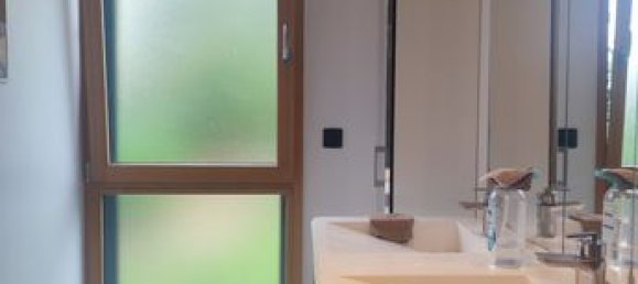 Дом с 5 спальнями в Майен, Франция № 309863 18