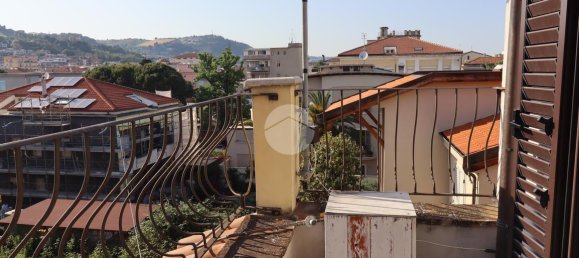4 rooms House in San Benedetto del Tronto, Italy No. 87131 12