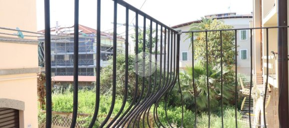 4 rooms House in San Benedetto del Tronto, Italy No. 87131 6