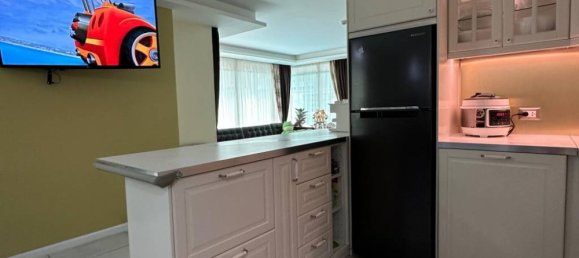 2 bedrooms Condo in Pattaya, Thailand No. 24565 9