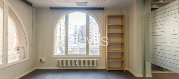 6 bedrooms Apartment in Barcelona, Spain No. 182347 25