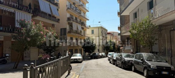 Apartamento de 2 dormitorios en Salerno, Italy No. 309250 6