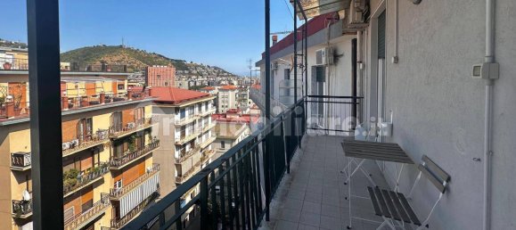 Apartamento de 2 dormitorios en Salerno, Italy No. 309250 2