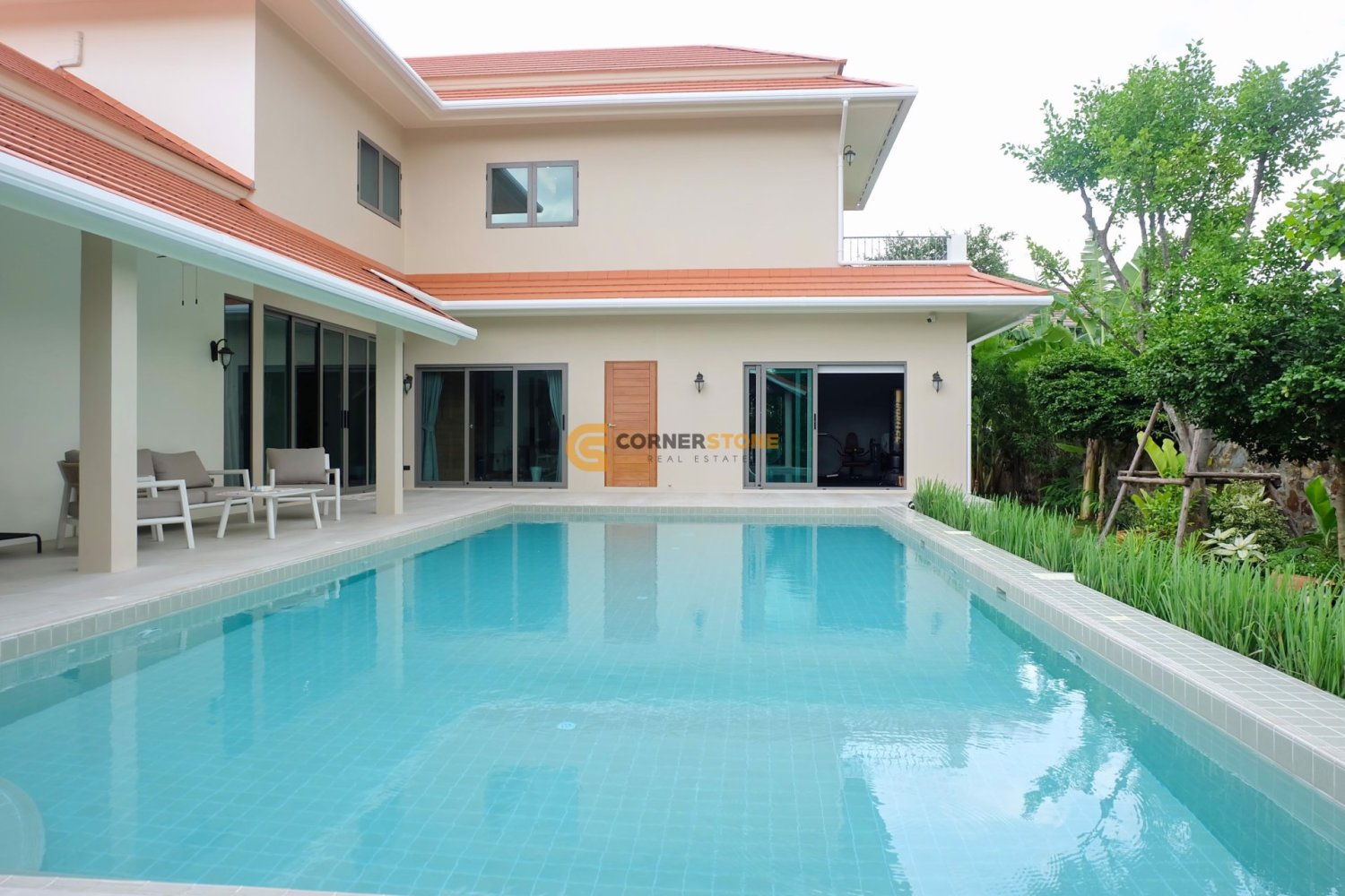 Дом 500м² в Паттайя, Таиланд № 67333