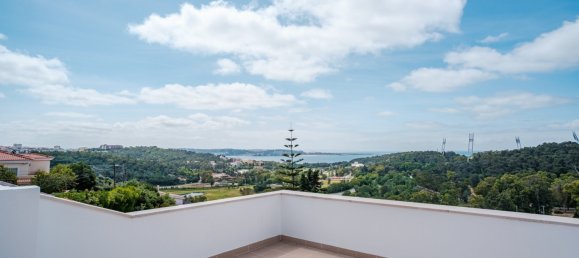 4 bedrooms Villa in Oeiras, Portugal No. 97707 2