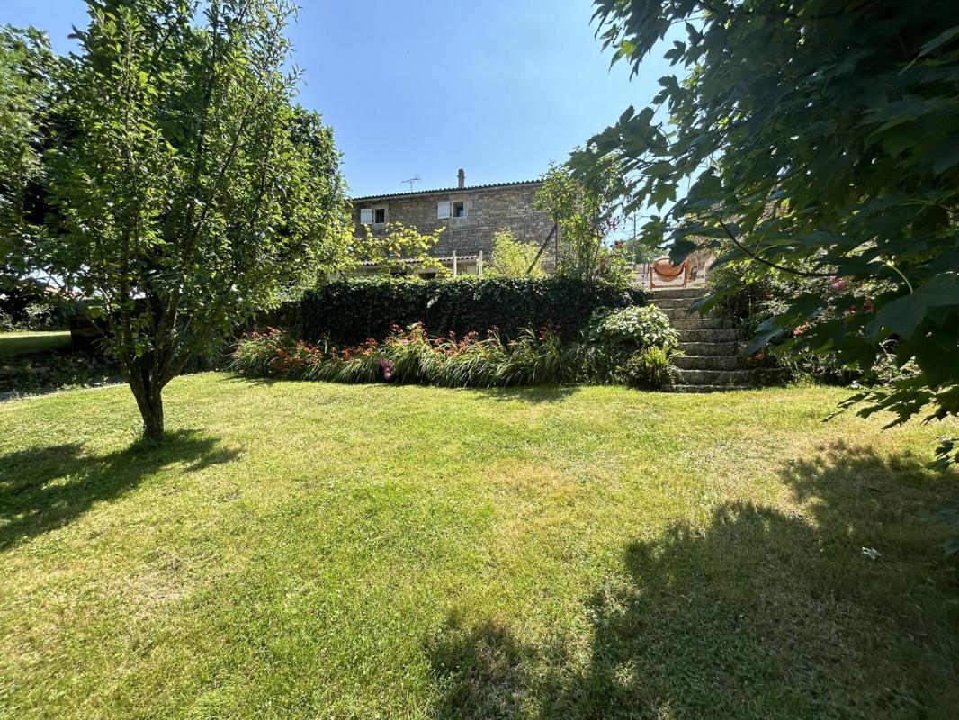 Casa T5 em Sciecq, France N.º 100903