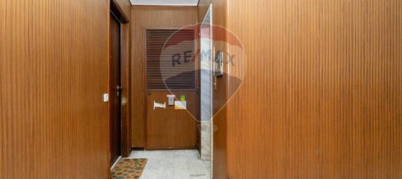 2 bedrooms Apartment in Catania, Italy No. 65602 9