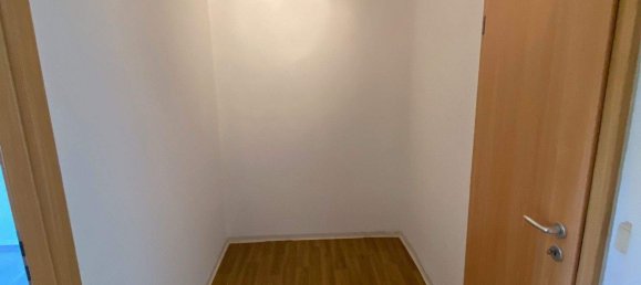 Квартира с 2 комнатами в Гера, Германия № 311781 4