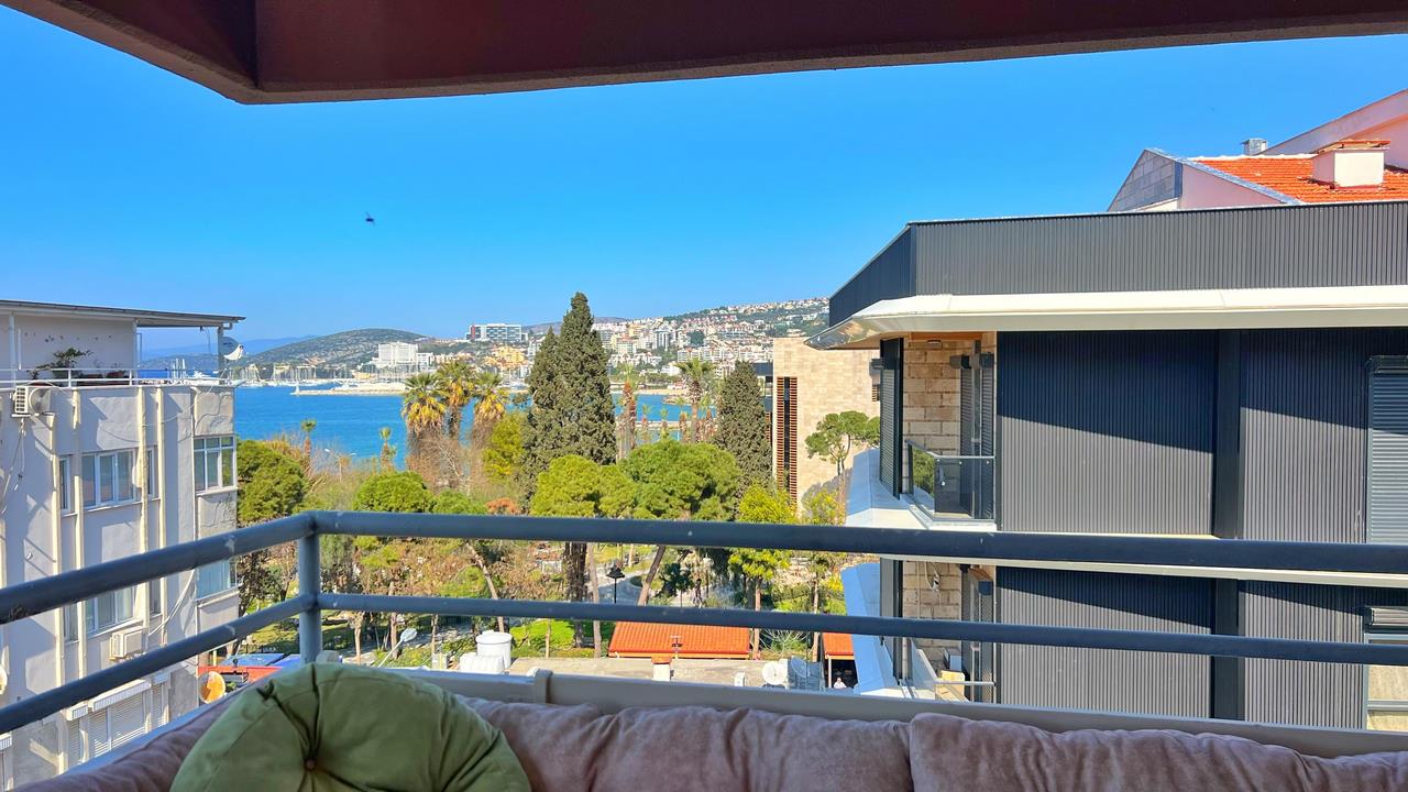 3 bedrooms Property in Kusadasi, Turkey No. 40926