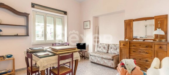 4 rooms Apartment in Fuscaldo, Italy No. 111444 3