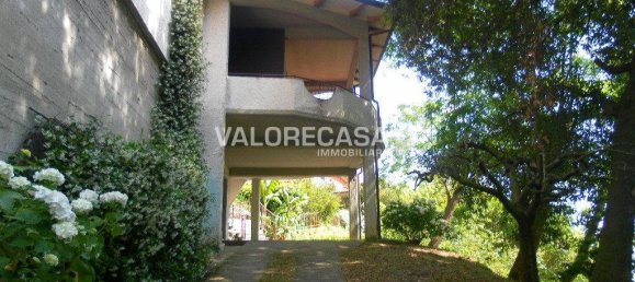 Villa de 3 dormitorios en Carrara, Italy No. 45824 7