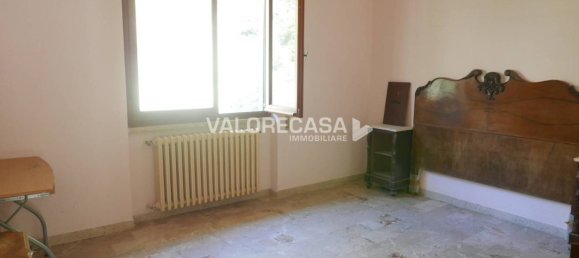 Villa de 3 dormitorios en Carrara, Italy No. 45824 15