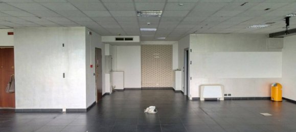 Oficina de 1 habitación en Turin, Italy No. 290331 4