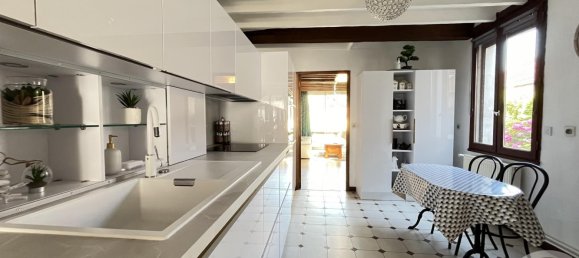 3 Schlafzimmer Haus in Auneau, France, Nr. 83409 7