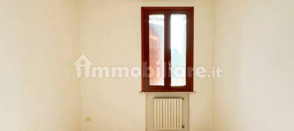 2 غرف نوم شقة في Villimpenta, Italy رقم 161000 25