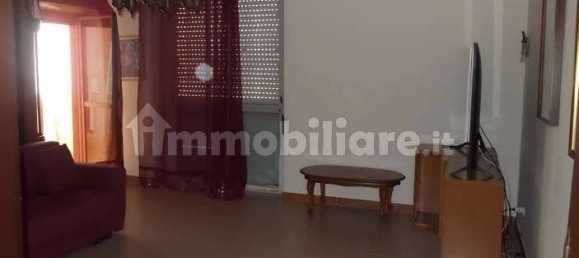 5 rooms Apartment in Catanzaro, Italy No. 184800 2