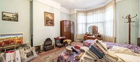 4 bedrooms House in London, United Kingdom No. 12156 22