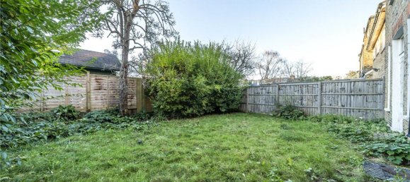 4 bedrooms House in London, United Kingdom No. 12156 3