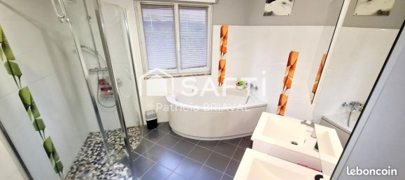 3 bedrooms House in Acq, France No. 42502 10