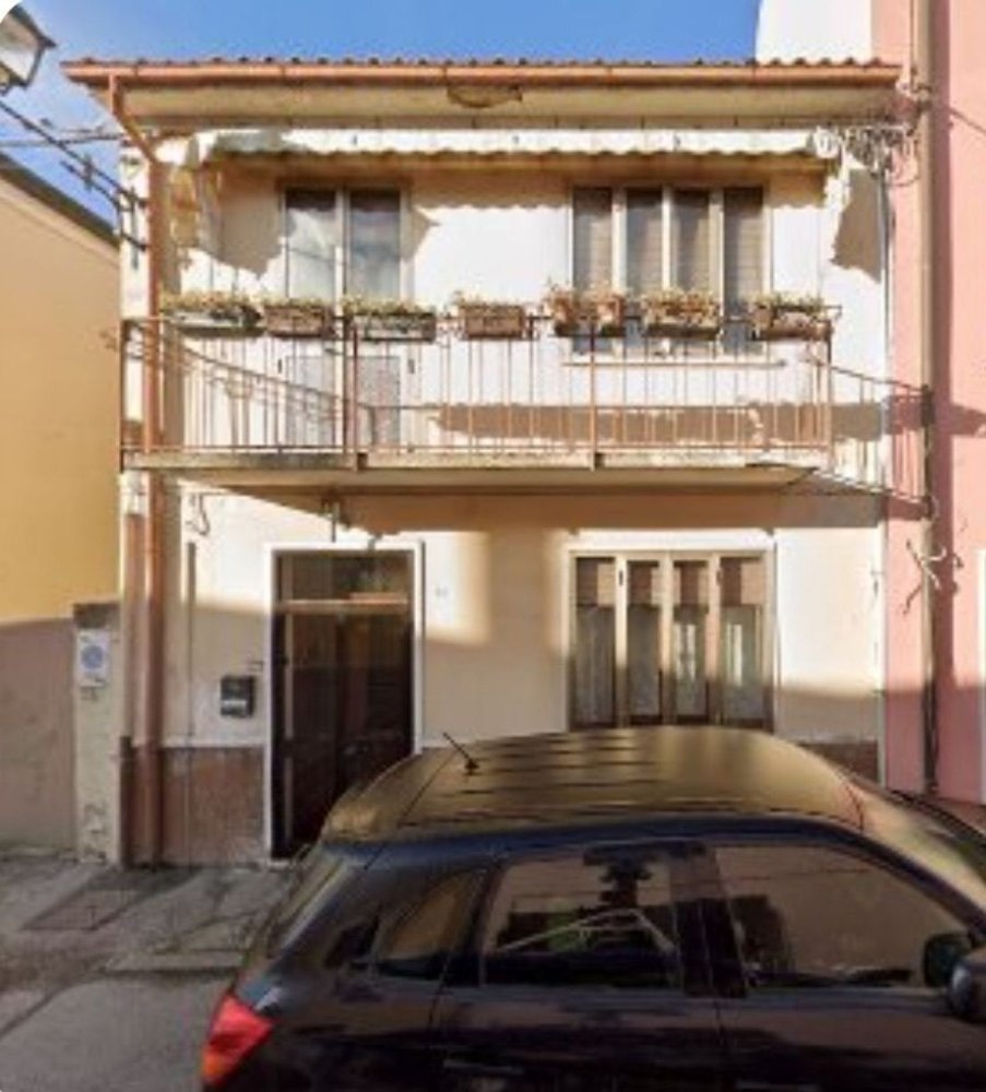 4 rooms House in Adria, Italy No. 257065