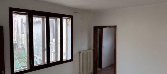 4 rooms House in Adria, Italy No. 257065 17