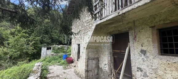 Casa de 3 habitaciónes en Tavernola Bergamasca, Italy No. 258113 3