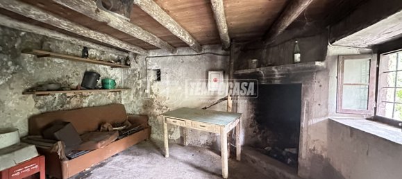 Casa de 3 habitaciónes en Tavernola Bergamasca, Italy No. 258113 9